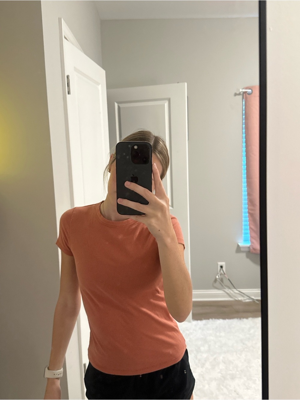 American Eagle Outfitters Ribbed Short Sleeve Tee in Rust Orange